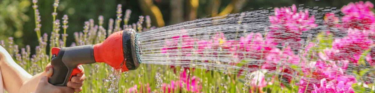 Gartensprühgeräte und -spritzen